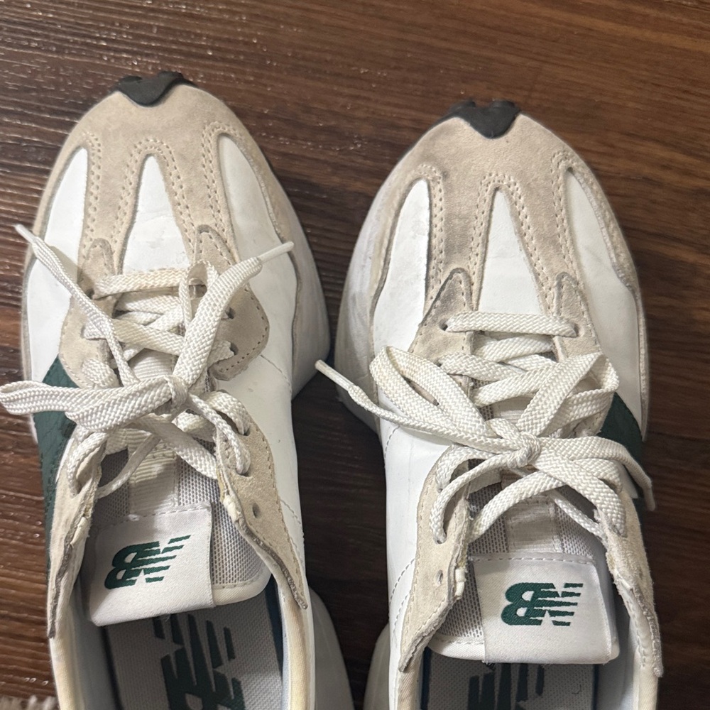 New Balance 327 Sneakers - Picture 6 of 7